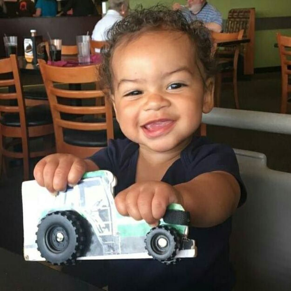 Meet your Posher, Lamont